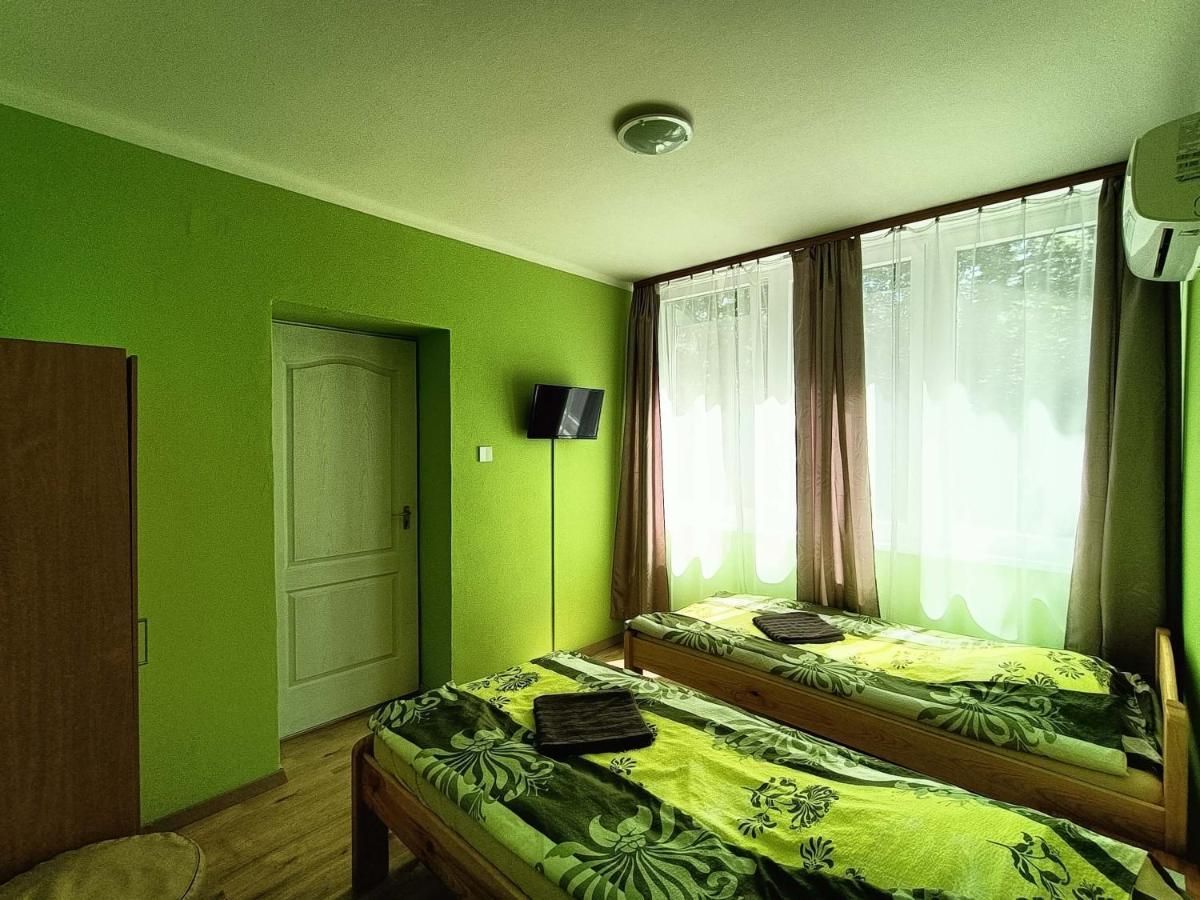 Toelgyfa Vendeghaz Hotel Балатонсепезд Екстериор снимка